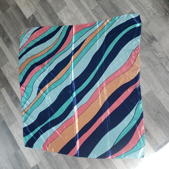 Multiple color scarf / wildrag - Picture 1 of 5